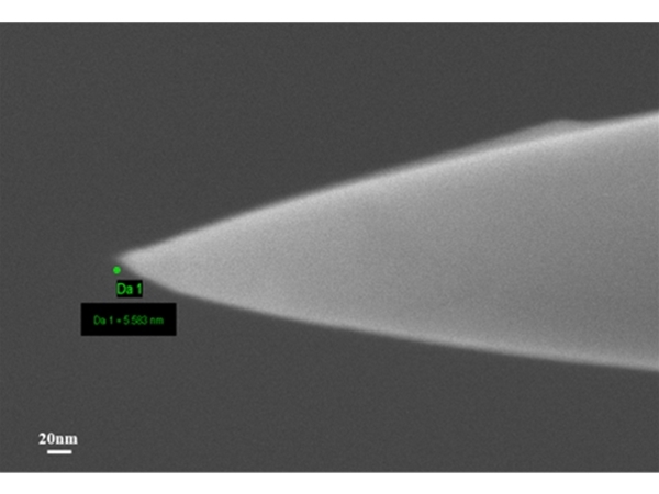 Nanoscale tungsten needle tip